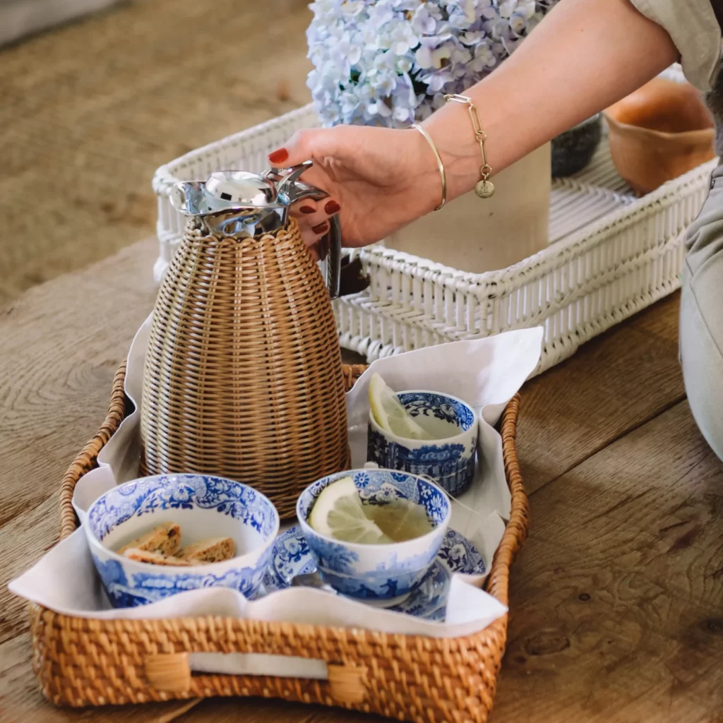 Rattan Thermo Flasks